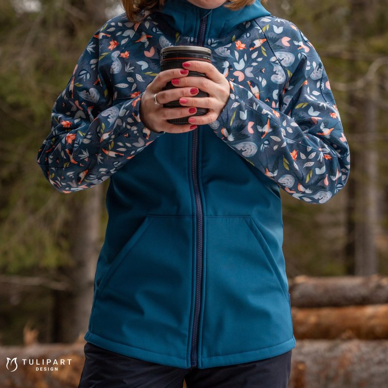 Softshell waterproof jacket for women M+